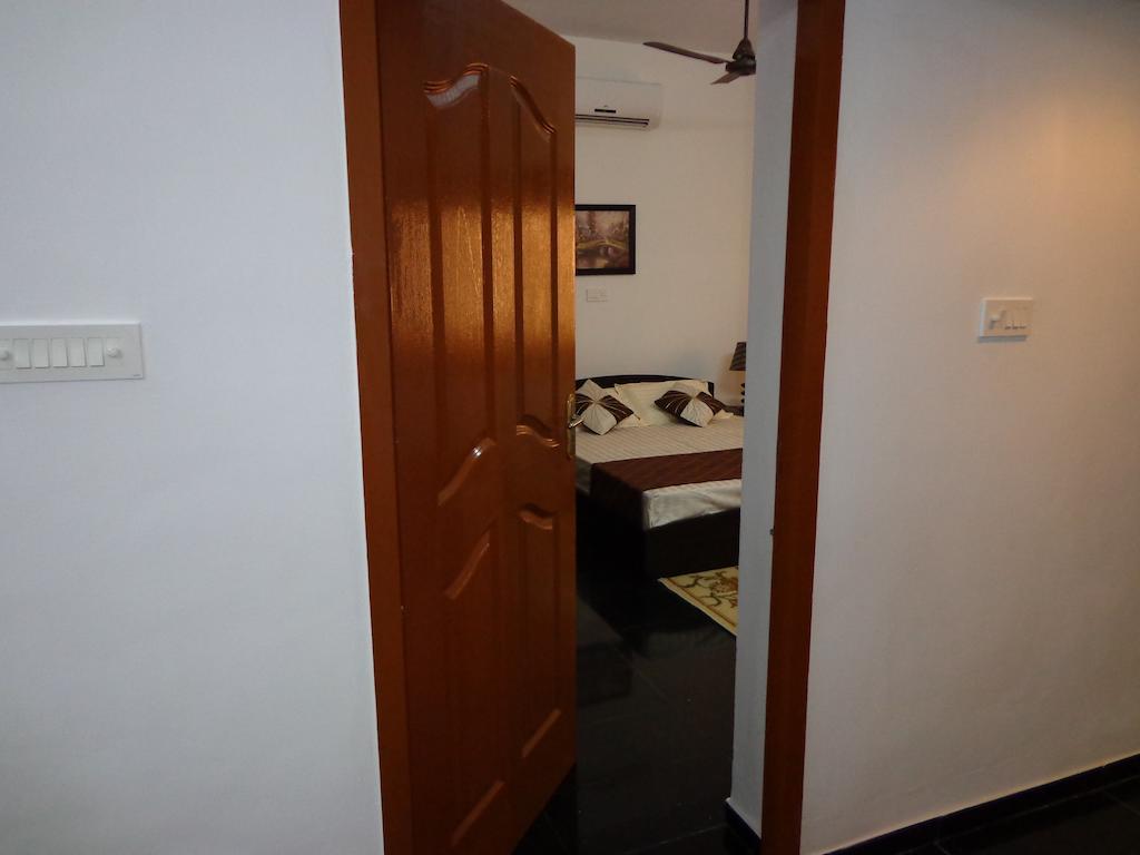 Remisha Service Apartments 첸나이 외부 사진
